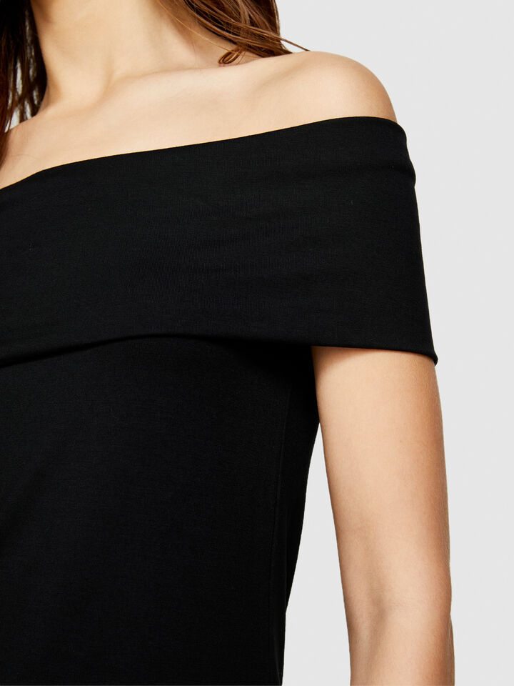 Bare shoulder t-shirt - women's short sleeve t-shirts - Black | Sisley image number 5